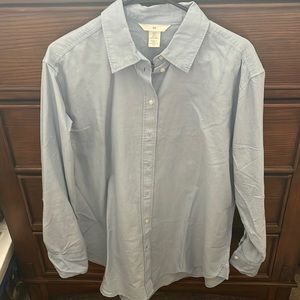 Baby blue bottom down shirt